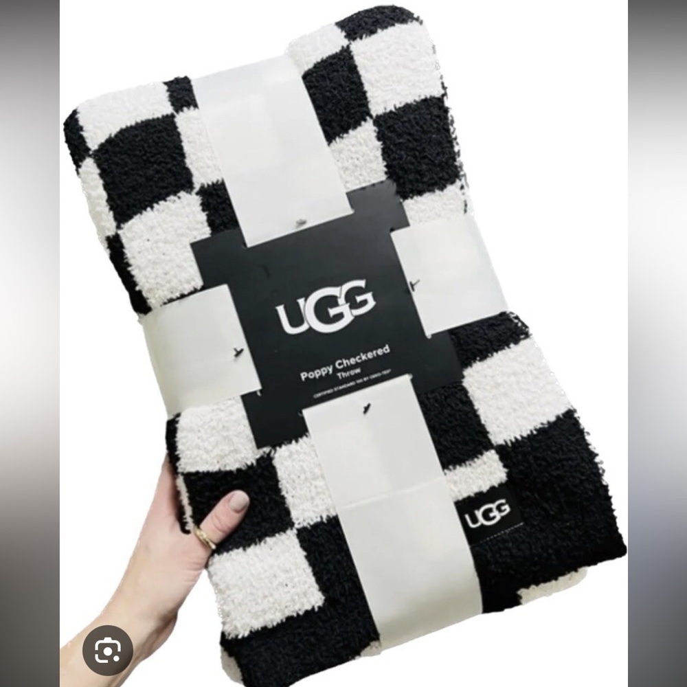 UGG Black and White Checkered Throw